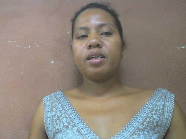 Tharcile live cam on BongaCams