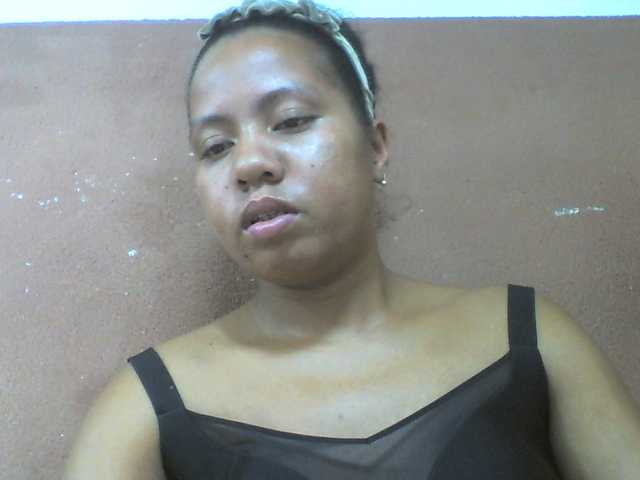Tharcile live cam on BongaCams
