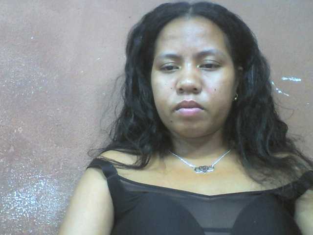 Tharcile live cam on BongaCams