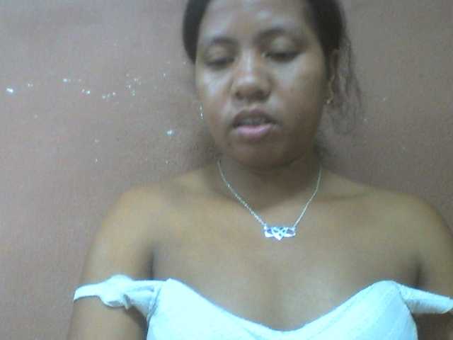 Tharcile live cam on BongaCams