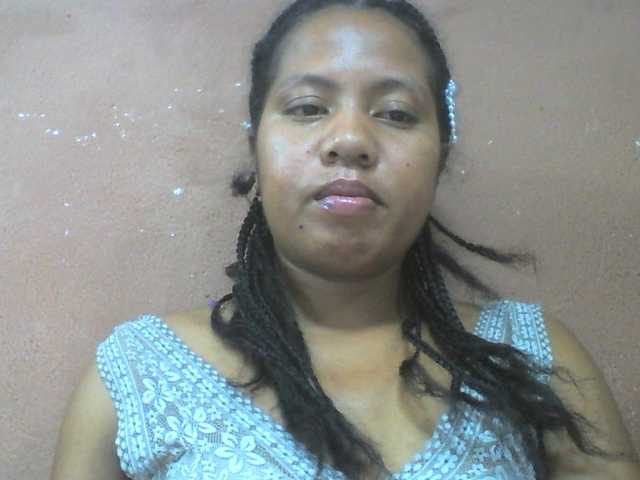 Tharcile live cam on BongaCams