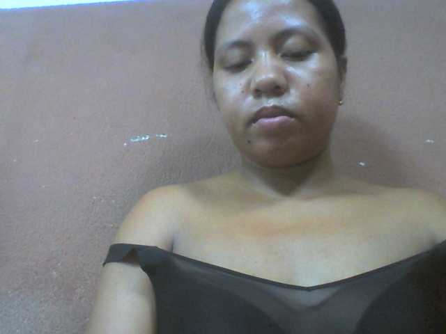 Tharcile live cam on BongaCams