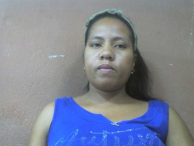 Tharcile live cam on BongaCams
