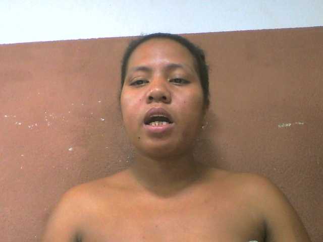 Tharcile live cam on BongaCams