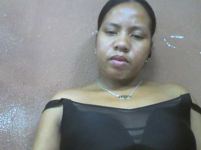 Tharcile live cam on BongaCams