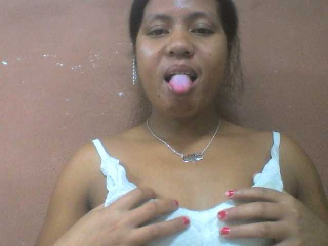 Tharcile live cam on BongaCams