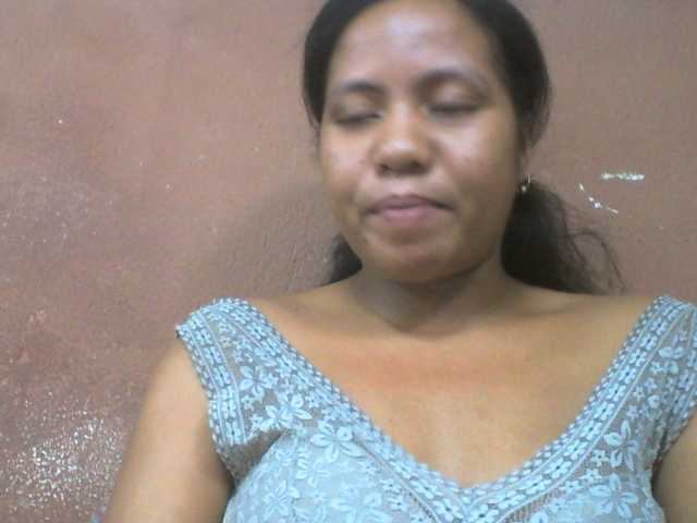 Tharcile live cam on BongaCams