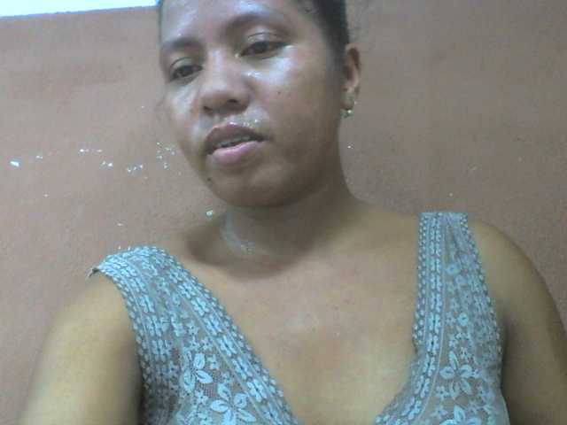 Tharcile live cam on BongaCams