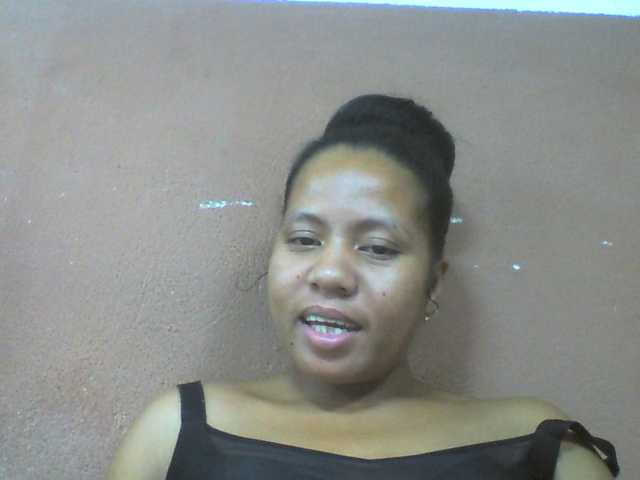 Tharcile live cam on BongaCams