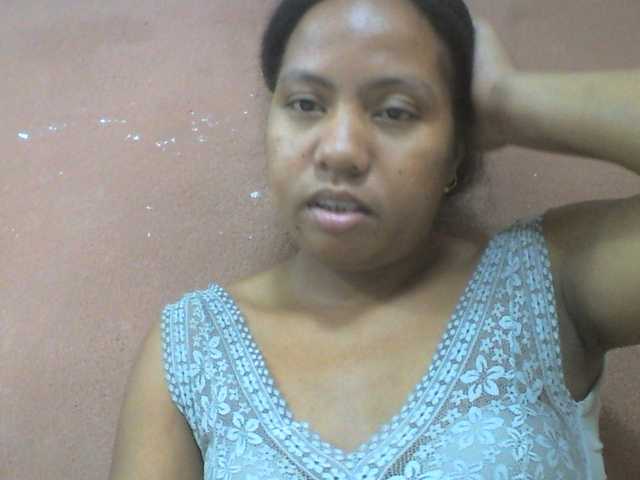 Tharcile live cam on BongaCams