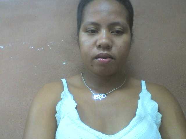Tharcile live cam on BongaCams