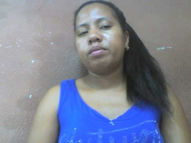 Tharcile live cam on BongaCams