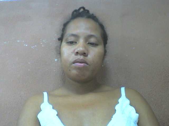 Tharcile live cam on BongaCams