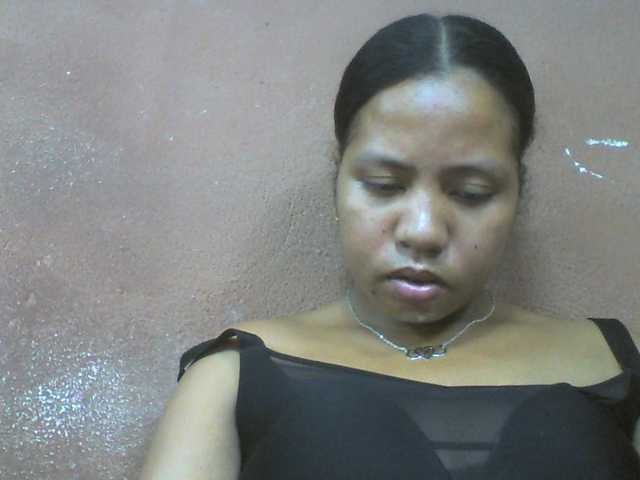 Tharcile live cam on BongaCams
