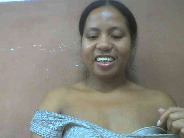 Tharcile webcam