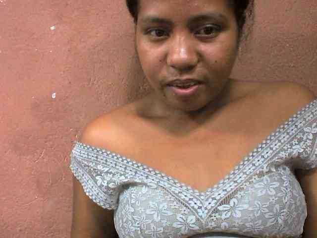 Tharcile webcam