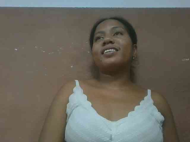 Tharcile webcam