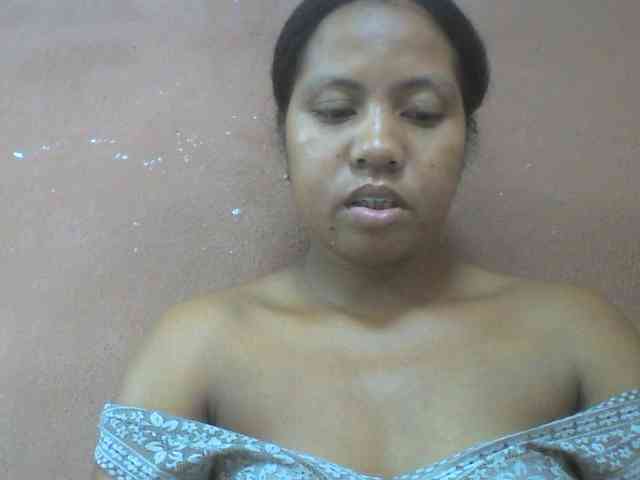 Tharcile webcam