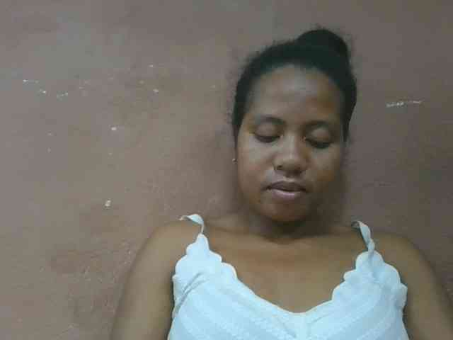 Tharcile webcam