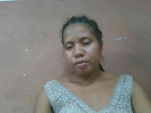 Tharcile webcam