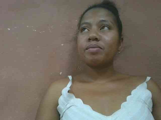 Tharcile webcam