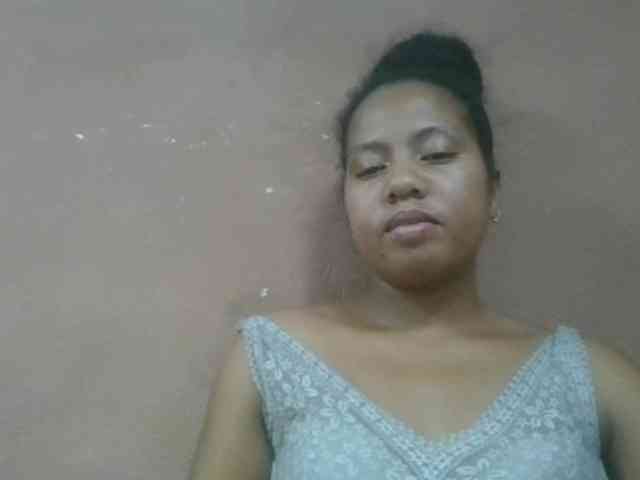 Tharcile webcam
