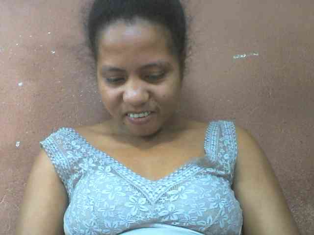 Tharcile webcam