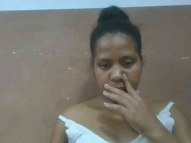 Tharcile webcam