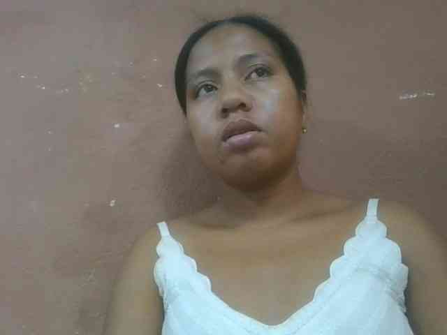 Tharcile webcam