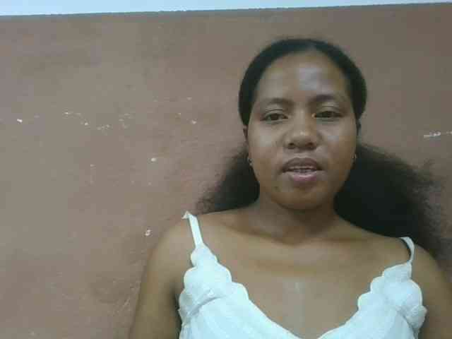 Tharcile webcam