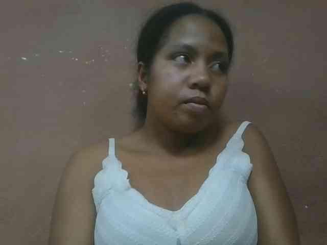 Tharcile webcam