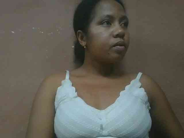 Tharcile webcam