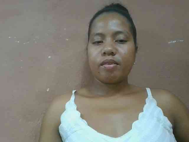 Tharcile webcam