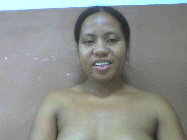 Tharcile webcam