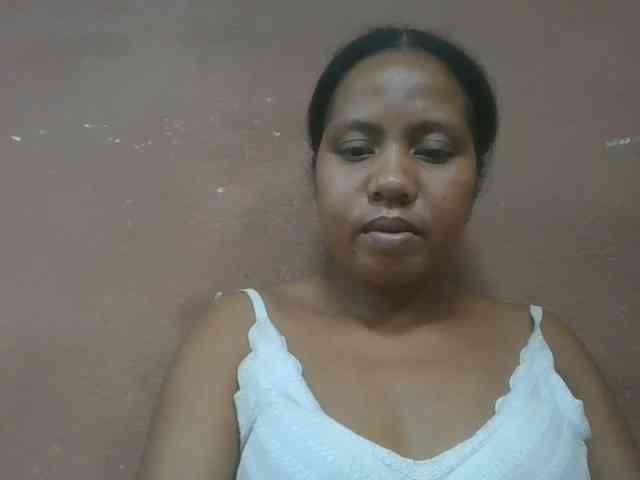 Tharcile webcam