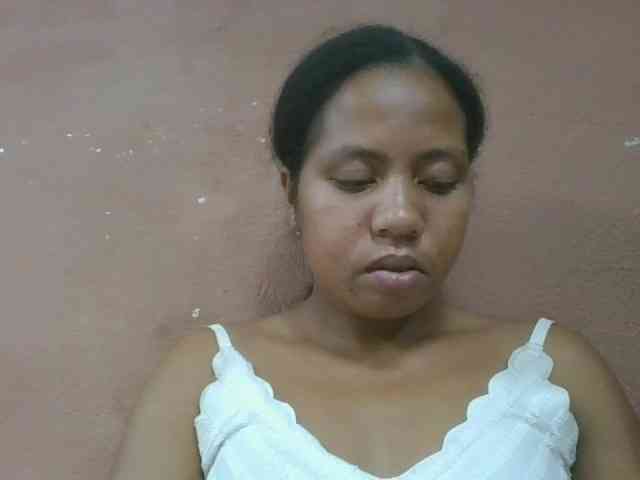 Tharcile webcam