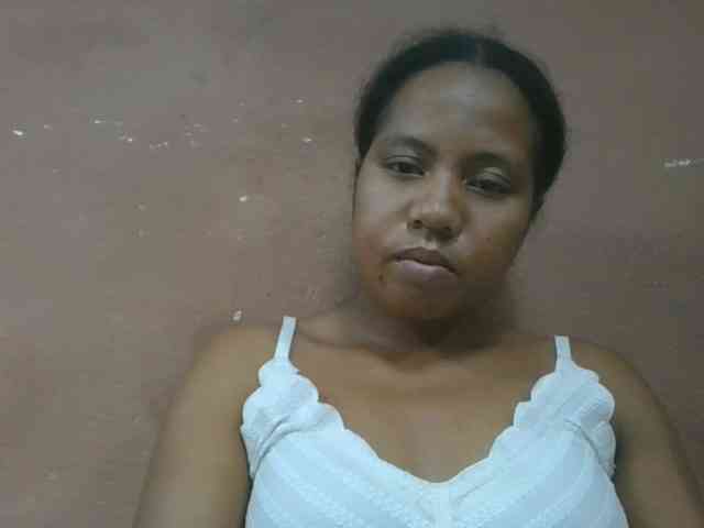 Tharcile webcam