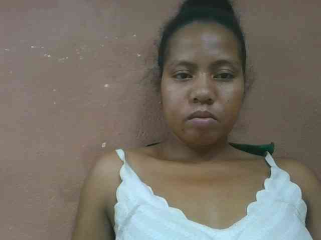 Tharcile webcam