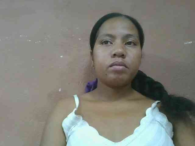 Tharcile webcam