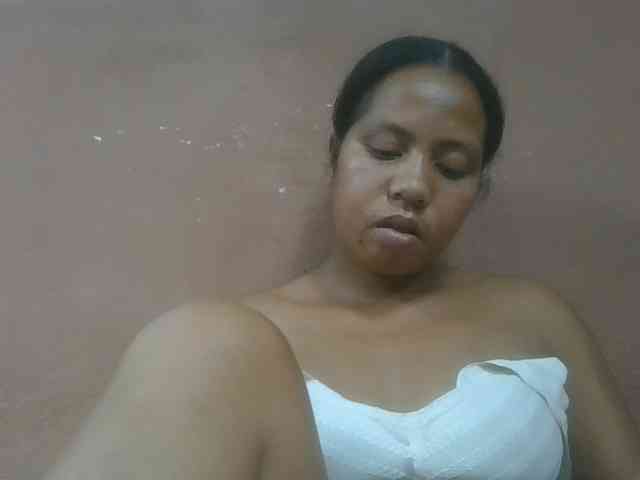 Tharcile webcam
