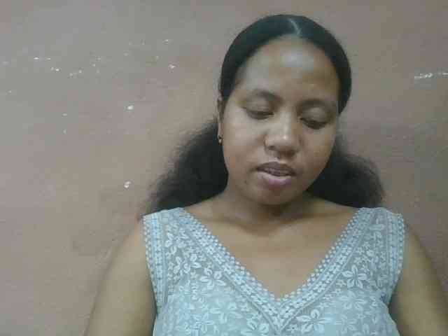 Tharcile webcam