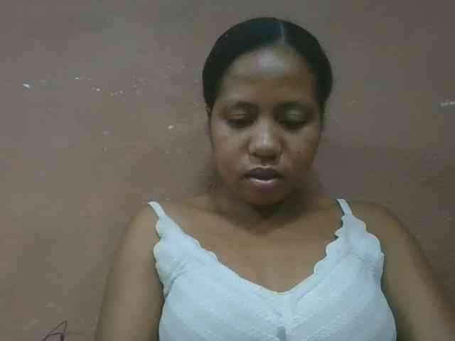 Tharcile webcam