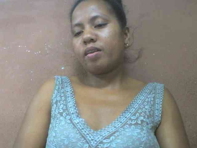 Tharcile webcam