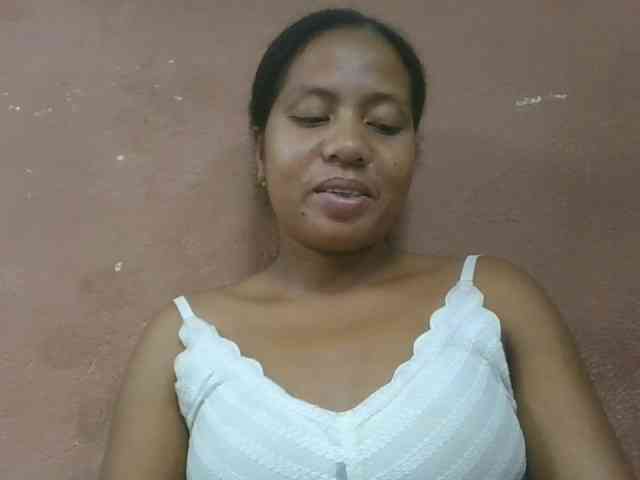 Tharcile webcam