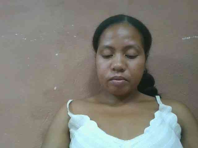 Tharcile webcam