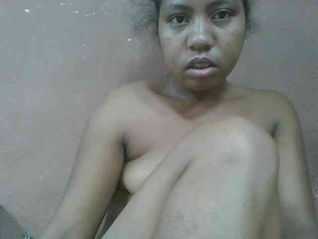 Tharcile webcam