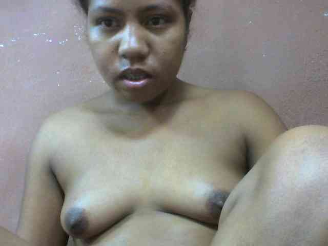 Tharcile webcam