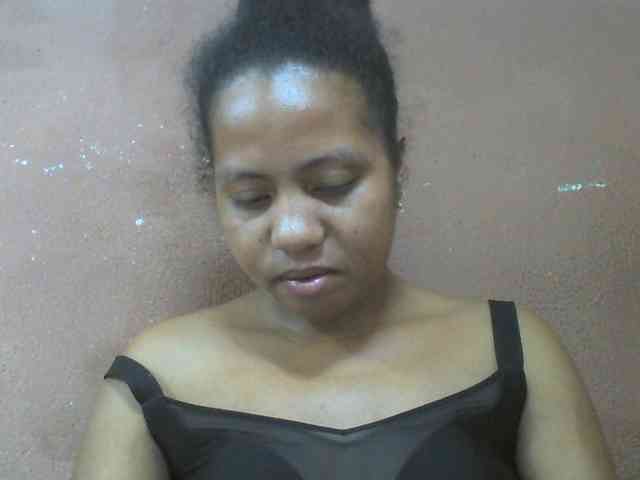 Tharcile webcam