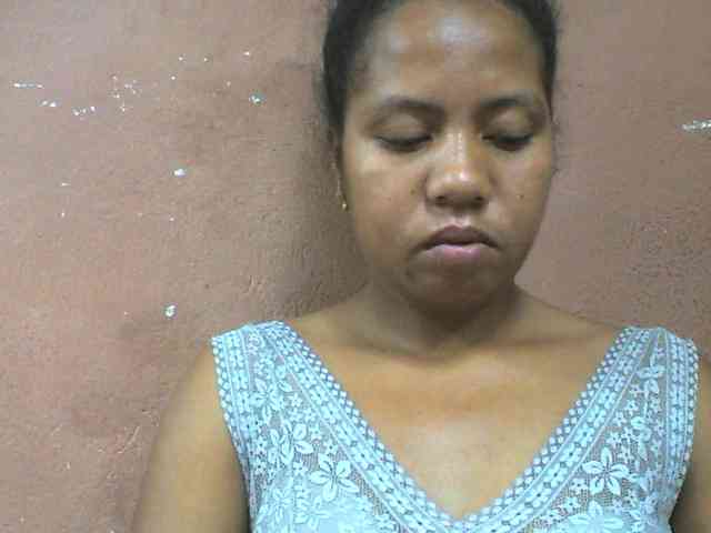 Tharcile webcam