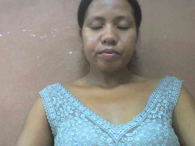 Tharcile webcam